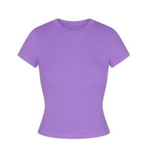 Like new SKIMS Cotton Rib T-shirt in Ultraviolet size XL